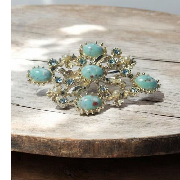 Source Unknown Jewelry - Turquoise Cabochon Floral Cluster Gold Brooch Blue Rhinestone Classic Elegance